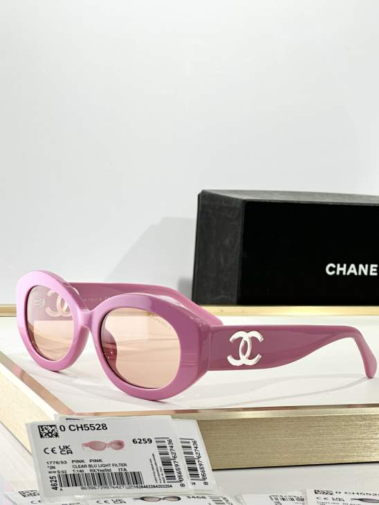 Picture of Chanel Sunglasses _SKUfw76989928fw